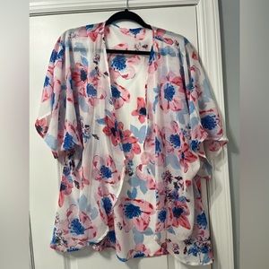 Women’s floral kimono